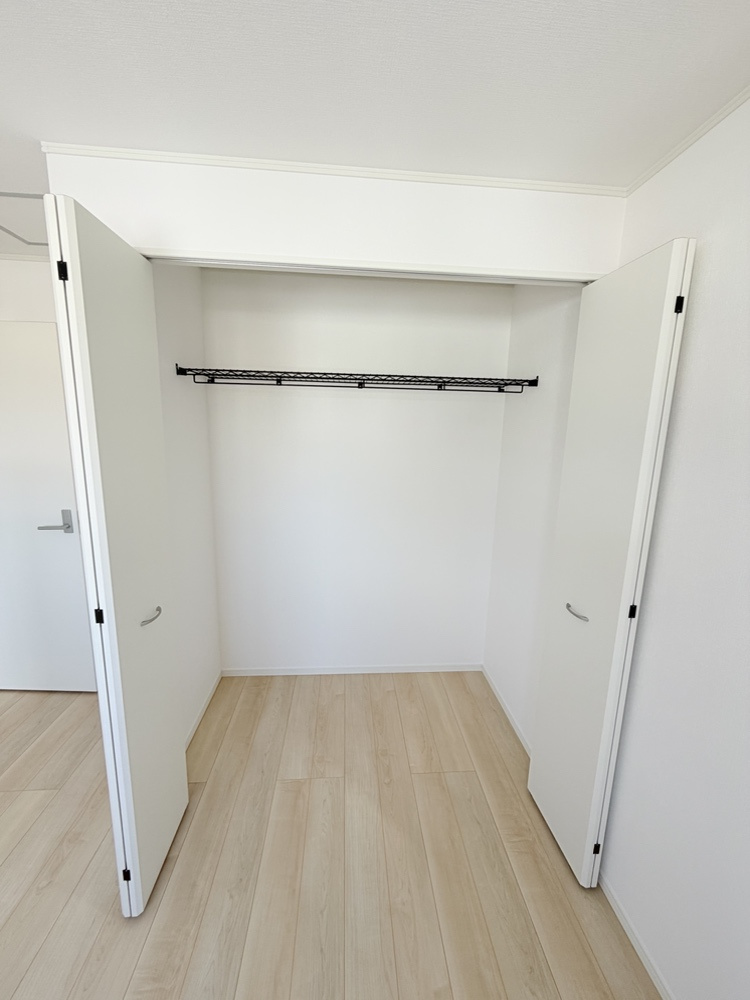 広丘竪石第4　7号棟の収納