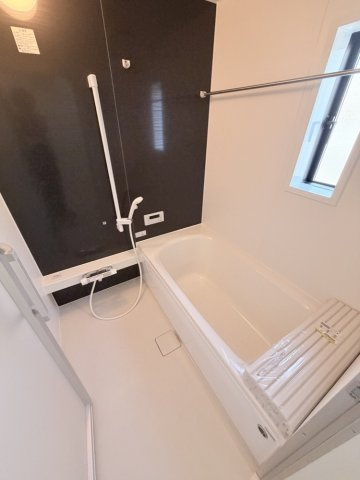 広丘竪石第4　7号棟の浴室