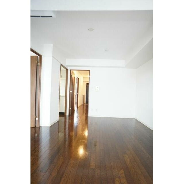 リンデンハイム府中の居間・リビング