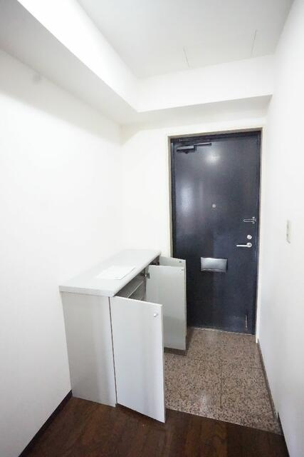 リンデンハイム府中の玄関