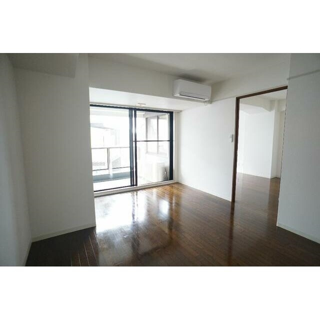 リンデンハイム府中の居間・リビング