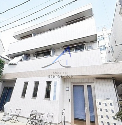 イースト・テン