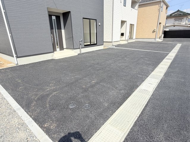 広丘竪石第4　3号棟の駐車場