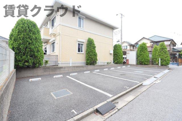 ボナールの駐車場|駐車場があります