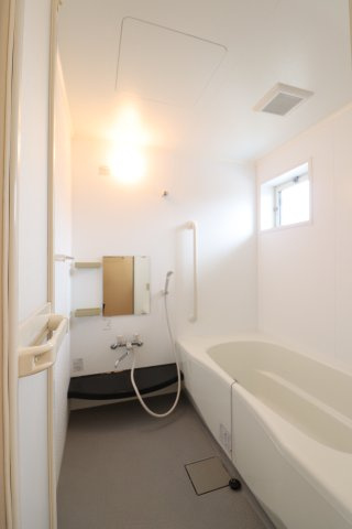 ボナールの浴室|きれいなお風呂です