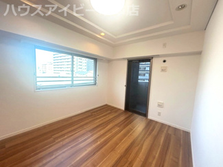 【洋室】 | ライオンズマンション岐阜シティ第2！3階部分！4LDK！南西角部屋♪JR岐阜駅まで徒歩7分！ | ライオンズマンション岐阜シティ第2！3階部分！4LDK！南西角部屋♪お風呂に窓あります♪JR岐阜駅まで徒歩7分！