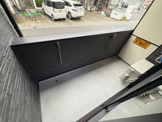 ルナ大久保駅前のバルコニー