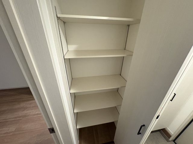 ルナ大久保駅前の収納