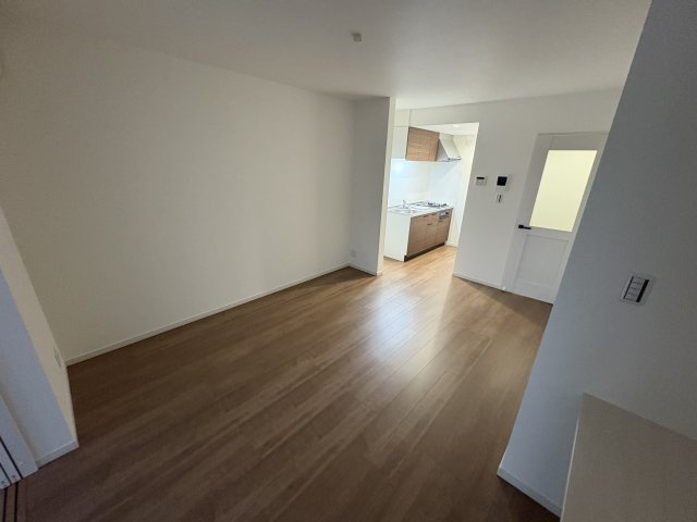 ルナ大久保駅前の居間・リビング