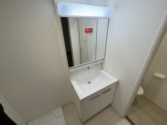 ルナ大久保駅前の洗面所