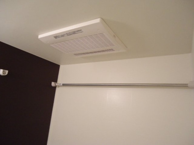 【その他】 | サニーヴィレッジ | 浴室乾燥機