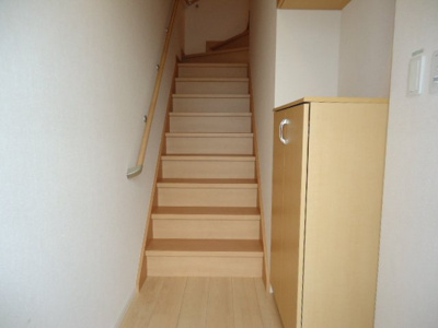 【玄関】 | サニーヴィレッジ | 玄関