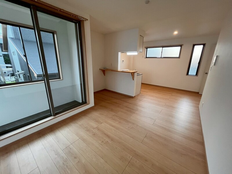 アリエス久留米東【キャッシュバック対象物件】の居間・リビング|ゆったりとしたリビングです