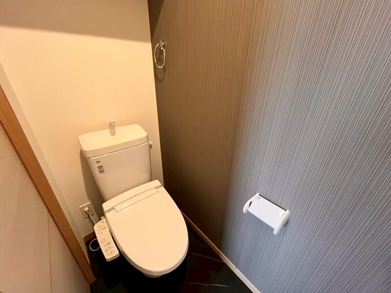 アリエス久留米東【キャッシュバック対象物件】のトイレ|ゆったりとした空間のトイレです