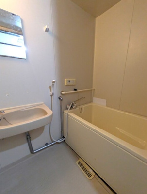 【浴室】 | シャトル森野