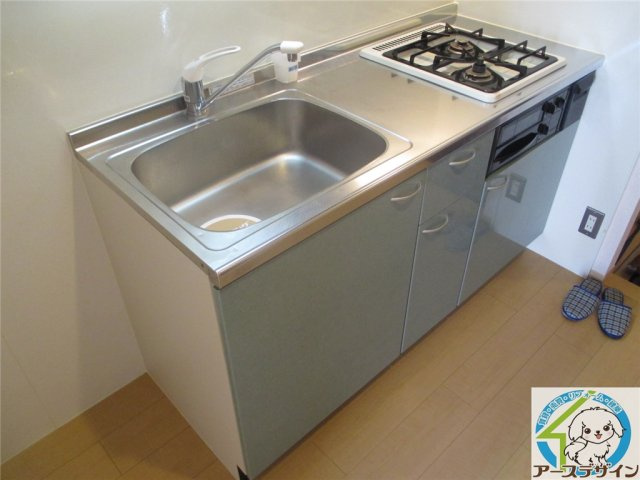 フローラ山の下のキッチン