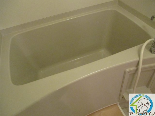 フローラ山の下の浴室