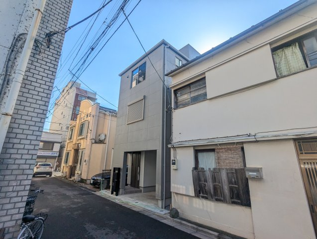 台東区松が谷２丁目の新築戸建の外観