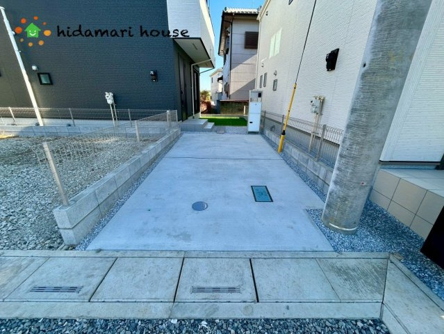 見沼区堀崎町第1期　新築戸建　リナージュ03の駐車場