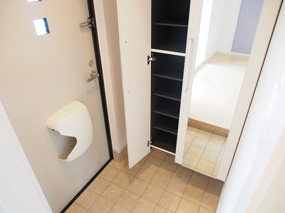 【玄関】 | カーサ・ヴィラジオⅡ | 玄関です