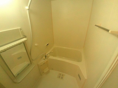 【浴室】 | カーサ・フィオーレ中島Ａ | 日々の疲れを癒すお風呂付です