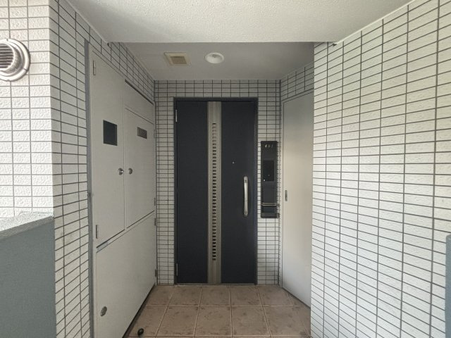 サンクタス本郷のその他共用部分|お待ち合いスペース