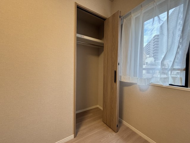 サンクタス本郷の収納|大容量のクローゼット付き