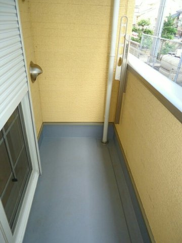 グランツのバルコニー|暖かな日差しのふりそそぐバルコニー