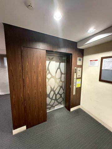 コンフォール室町六角のその他共用部分|エレベーターです。