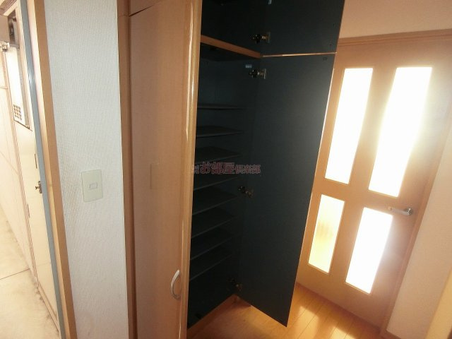 メゾン岩橋の収納|専用の収納スペースです