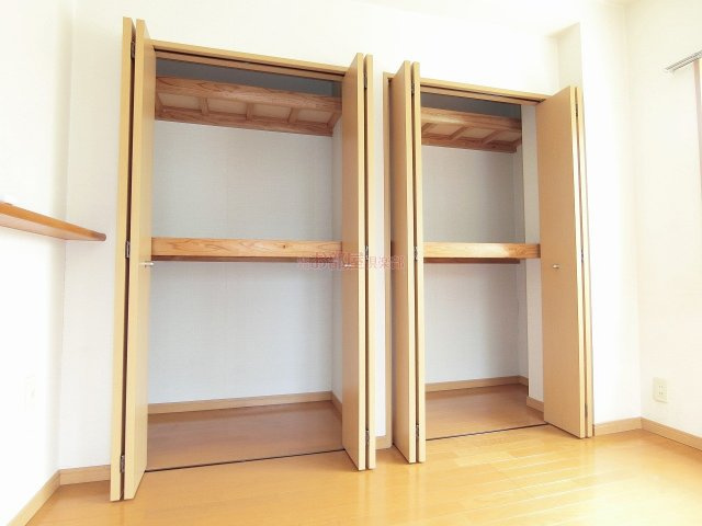 メゾン岩橋の収納|大きなものも収納できそうです