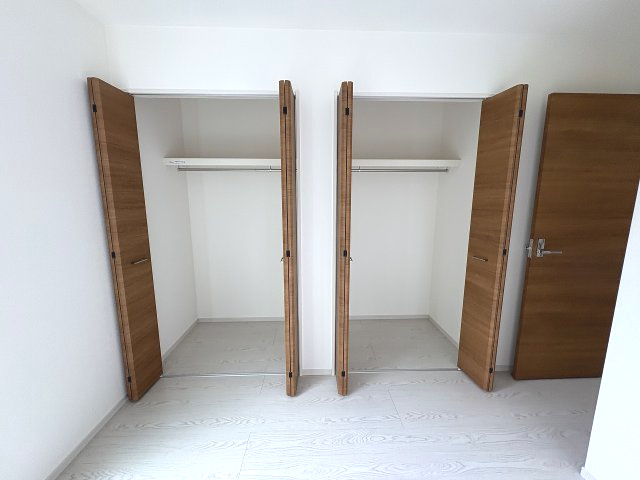 【収納】 | 大野城市牛頸3丁目1期　1号棟（全2棟）【仲介手数料無料・0円】 | 現地写真。