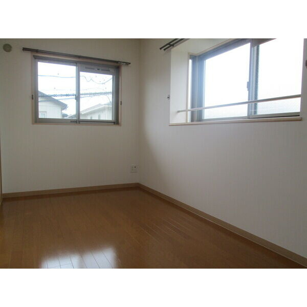 ウインドローズの洋室|別部屋同一間取りのお写真となります。