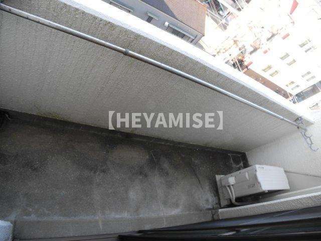 メゾンドMビルのバルコニー