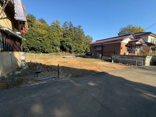 狭山市中新田　建築条件なし売地　「新狭山駅」バス7分　敷地37坪　【堀兼小学区】の外観