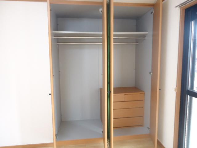 スターガーデン新栄の収納|洋室クローゼット(タンス付)（イメージ）