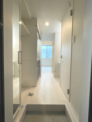 【ロビー】 | Coron　Heiwadai | 【最新技術・IOT導入物件】インターネット無料♪