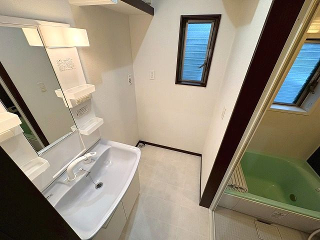 【洗面所】 | 南区老司2丁目戸建