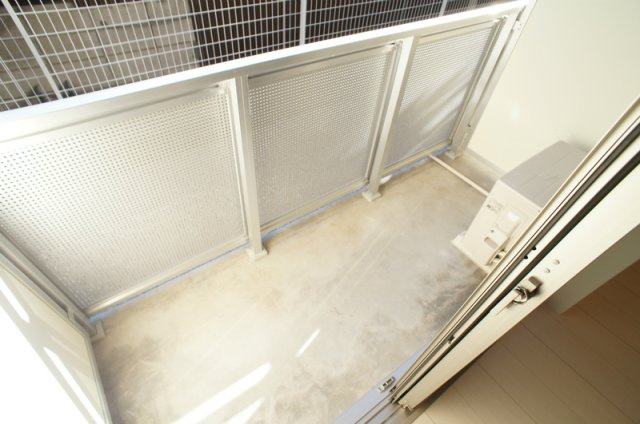 リブリ・URBAN TRUSTのバルコニー