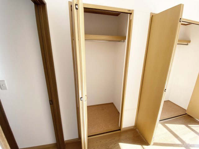 エムズコート土呂の収納|上部まで収納できます！