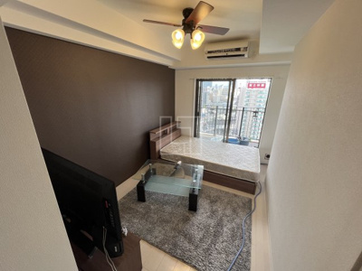 【居間・リビング】 | Luxe難波西Ⅱ | Luxe難波西Ⅱ　洋室