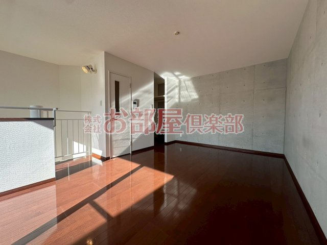 ラビーナ櫛原の洋室|明るい洋室です