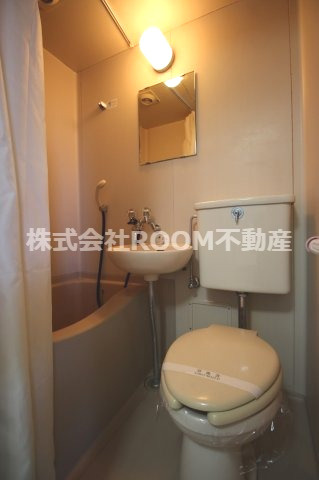 コーポ五月の浴室|きれいなお風呂です