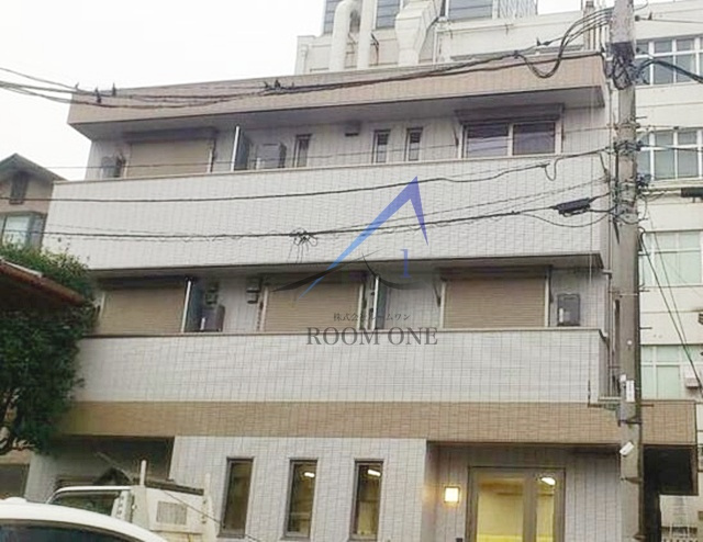 イースト・テン