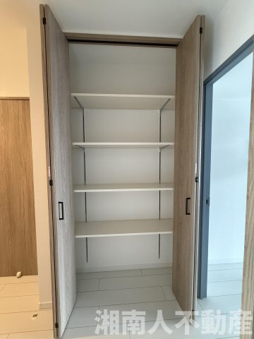 本厚木スカイハイツ　３LDK　4階　眺望良好‼の収納|大きなものも収納できそうです