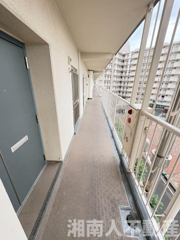 本厚木スカイハイツ　３LDK　4階　眺望良好‼のエントランス|管理体制良好な綺麗なエントランスです