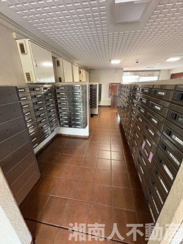 本厚木スカイハイツ　３LDK　4階　眺望良好‼の駐車場|車両サイズを気にしなくて良い平面駐車場