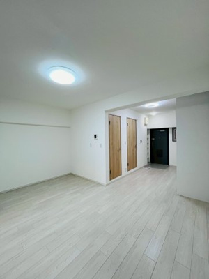 【居間・リビング】 | シャルマンコーポ野江 | LDK（約14.0帖）