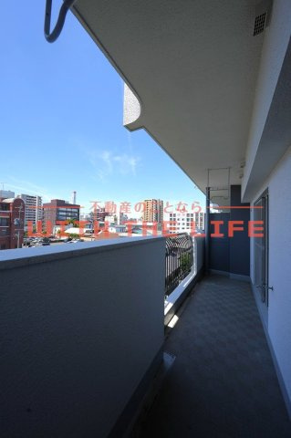 グランカーサ清蘭【キャッシュバック対象物件】のバルコニー|暖かな日差しのふりそそぐバルコニー