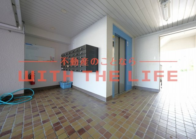 グランカーサ清蘭【キャッシュバック対象物件】のエントランス|落ち着いたエントランスです